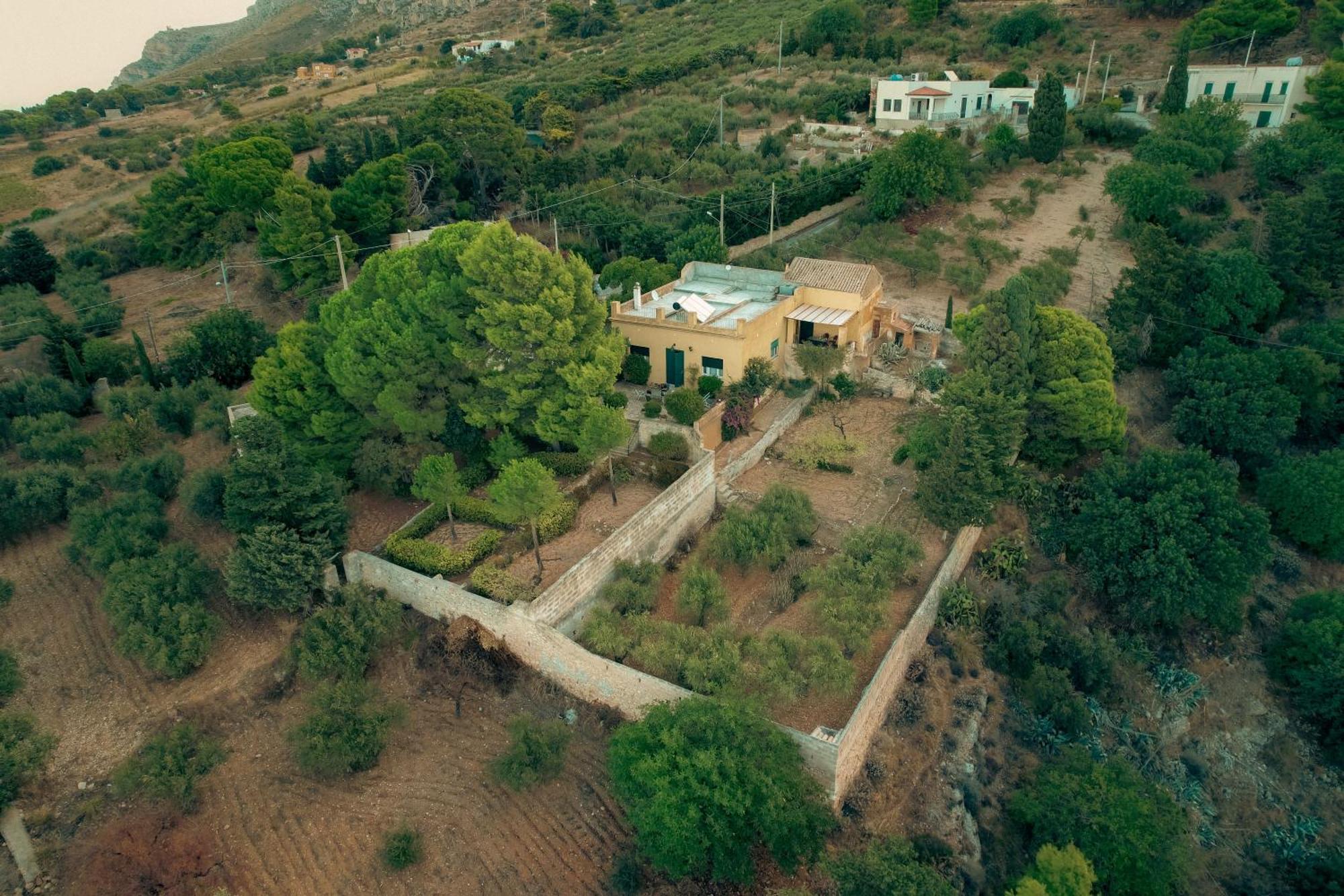エーリチェ Casa "Le Terrazze"ヴィラ エクステリア 写真